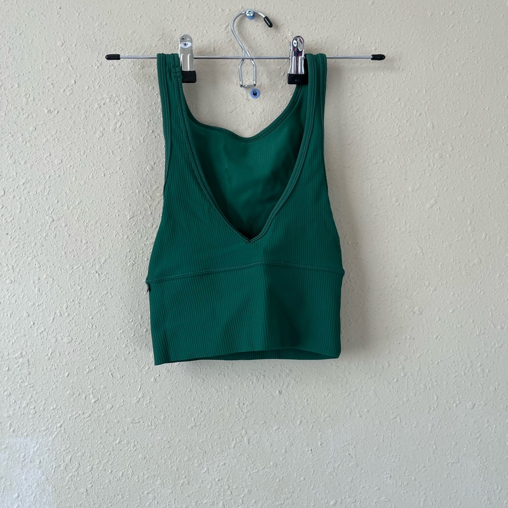 lululemon power pivot tank top in dark green (not sure the lululemon color)